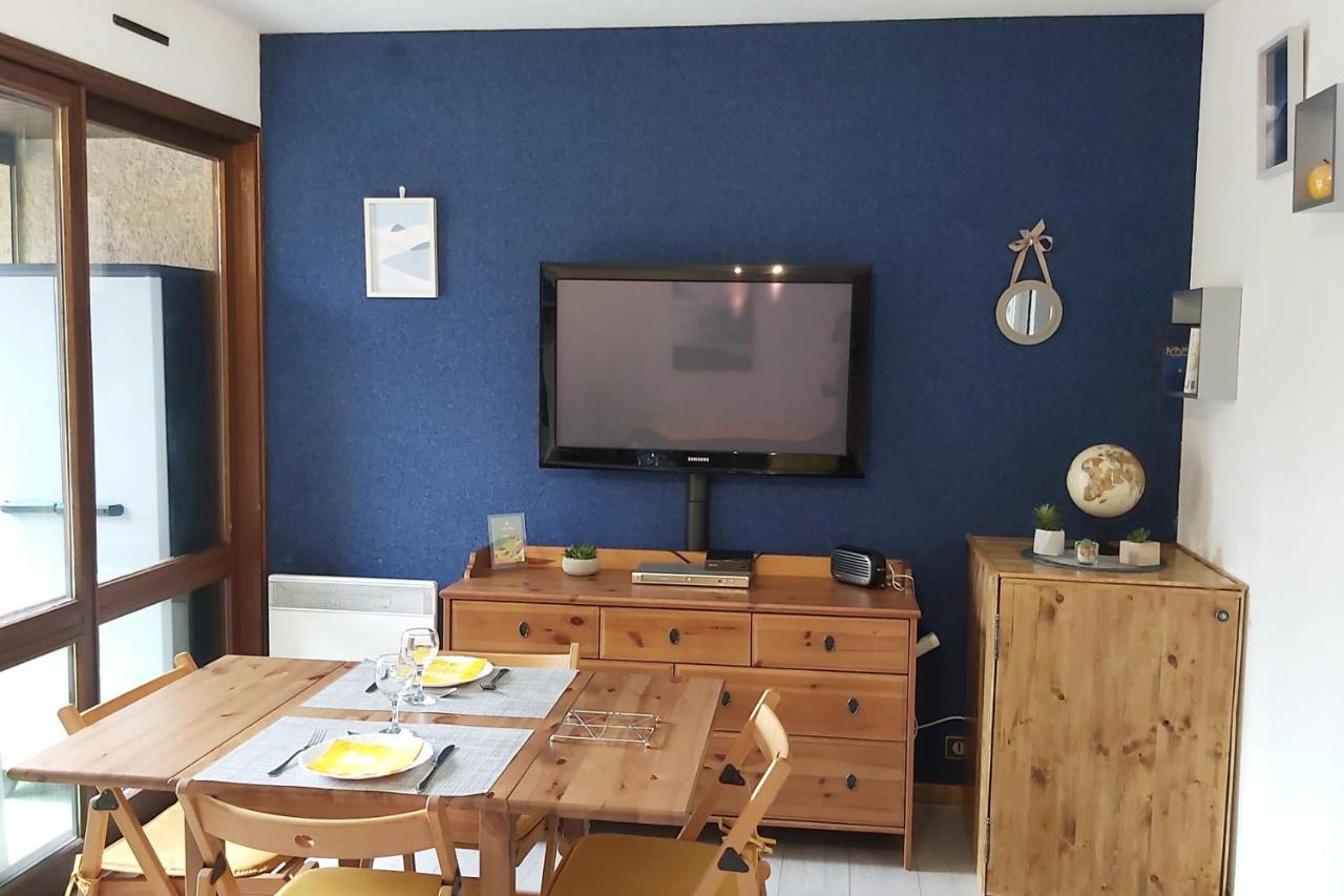 Beautiful Studio With Balcony In Briancon Екстер'єр фото