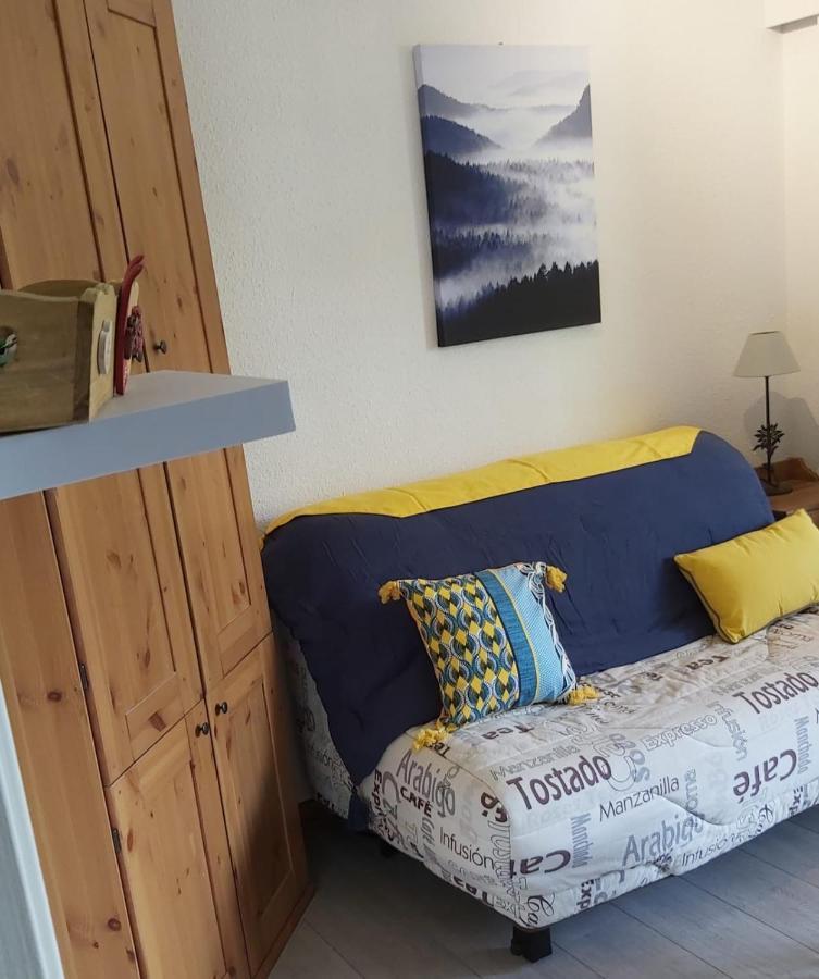 Beautiful Studio With Balcony In Briancon Екстер'єр фото